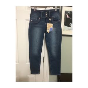 Crop Jean